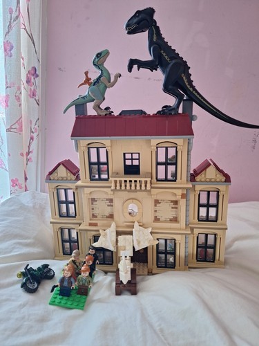 Lego jurassic world indoraptor - jurassic,