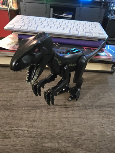 Nuovo jurassic world - jurassic,