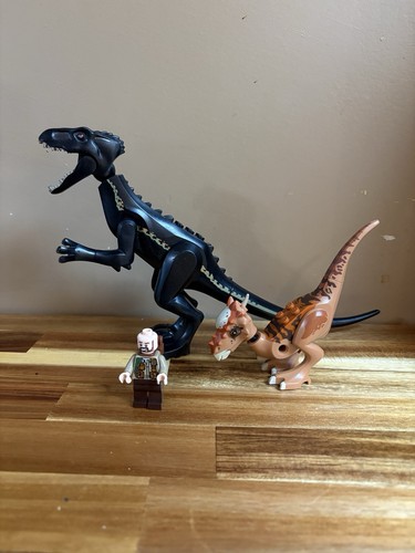 Lego jurassic world indoraptor - world,