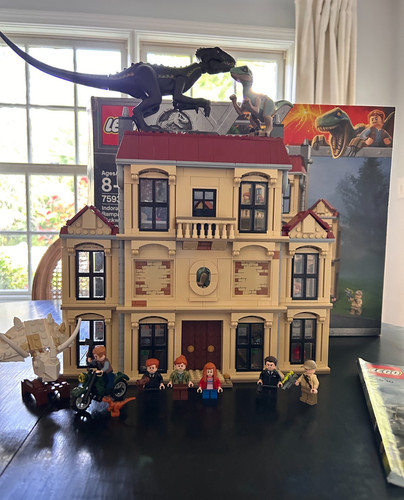Lego jurassic world - jurassic,